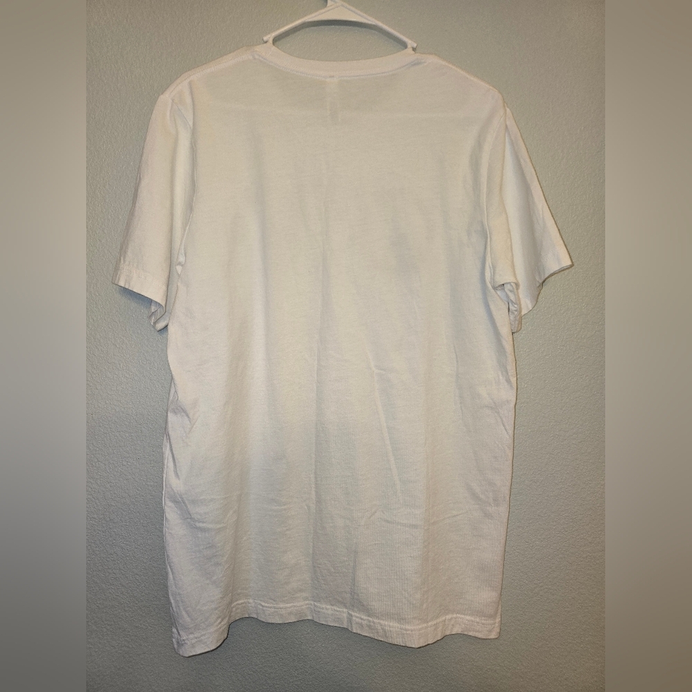 Size Large Peace Love Dogs White T-Shirt - Picture 2 of 3